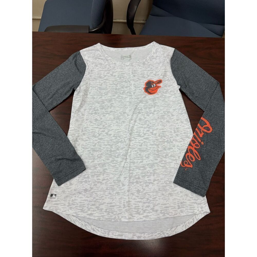 MLB Baltimore Orioles Heathered White and Grey Long Sleeve Tee Size Large